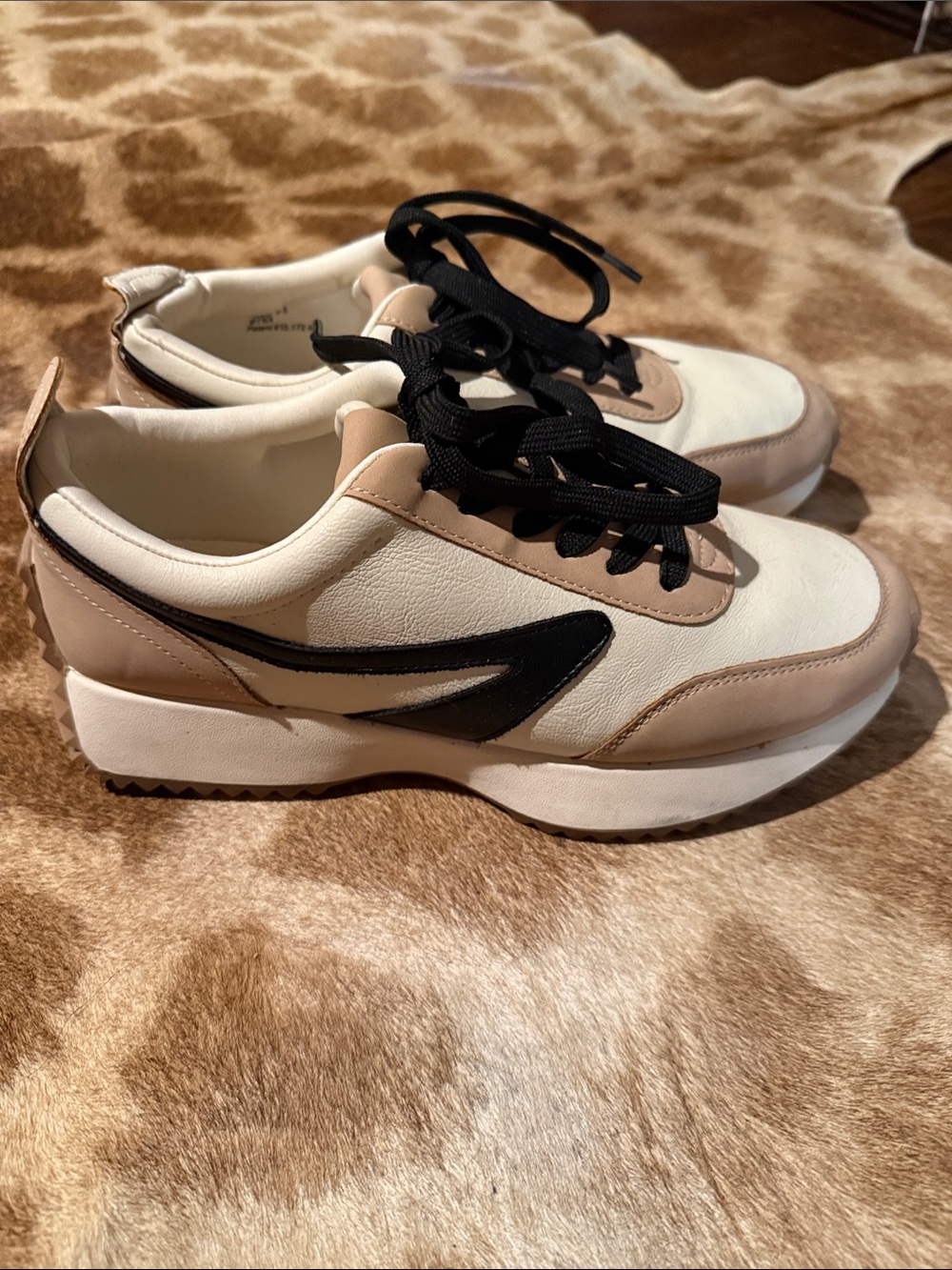 Dolce Vita Cream and Black Platform Sneakers